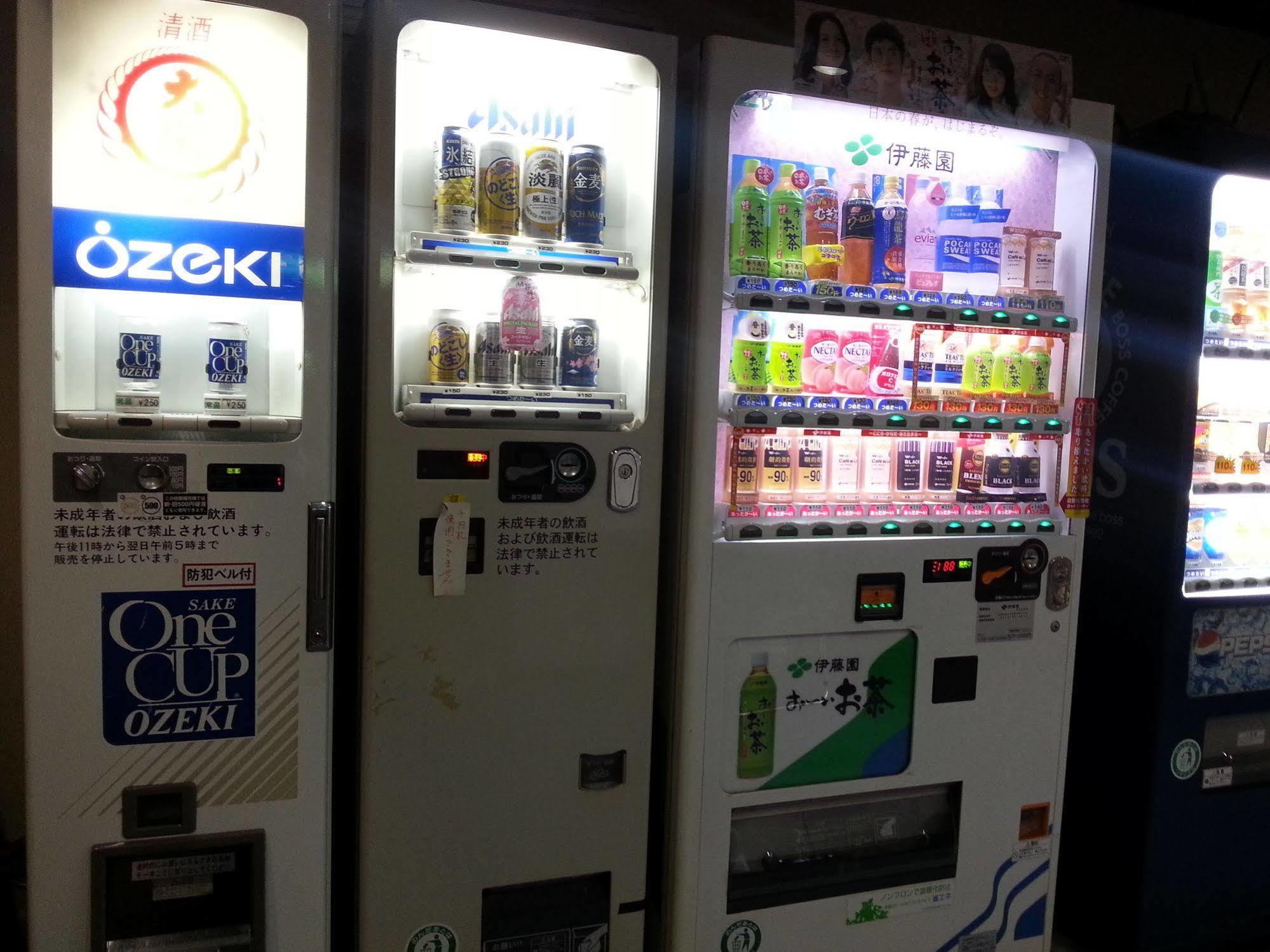 Business Hotel Shinbashi Ōsaka Eksteriør bilde